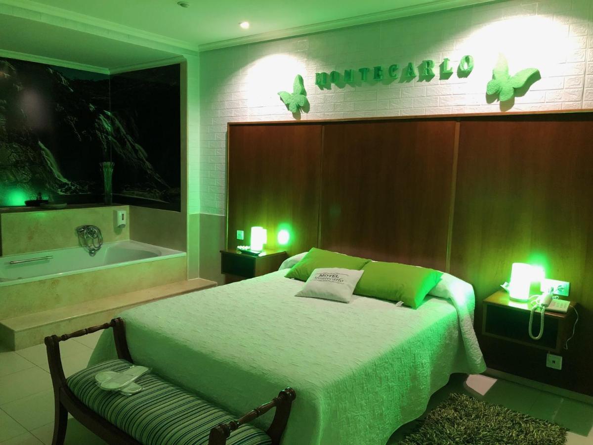Motel Montecarlo ルーゴ エクステリア 写真