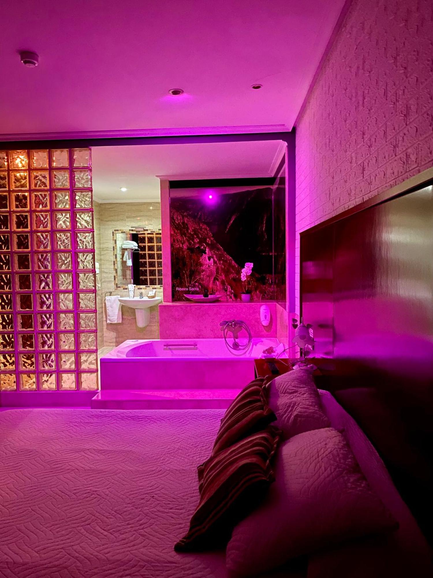 Motel Montecarlo ルーゴ エクステリア 写真